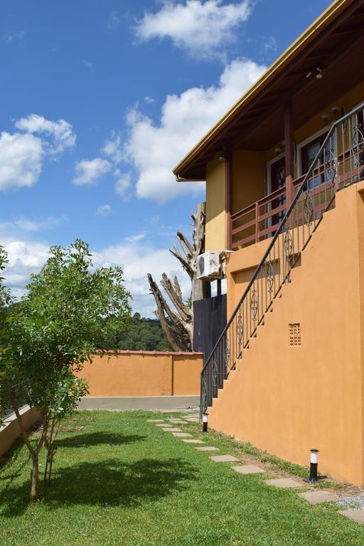 Residencial Dom Celeste Canela Exterior foto